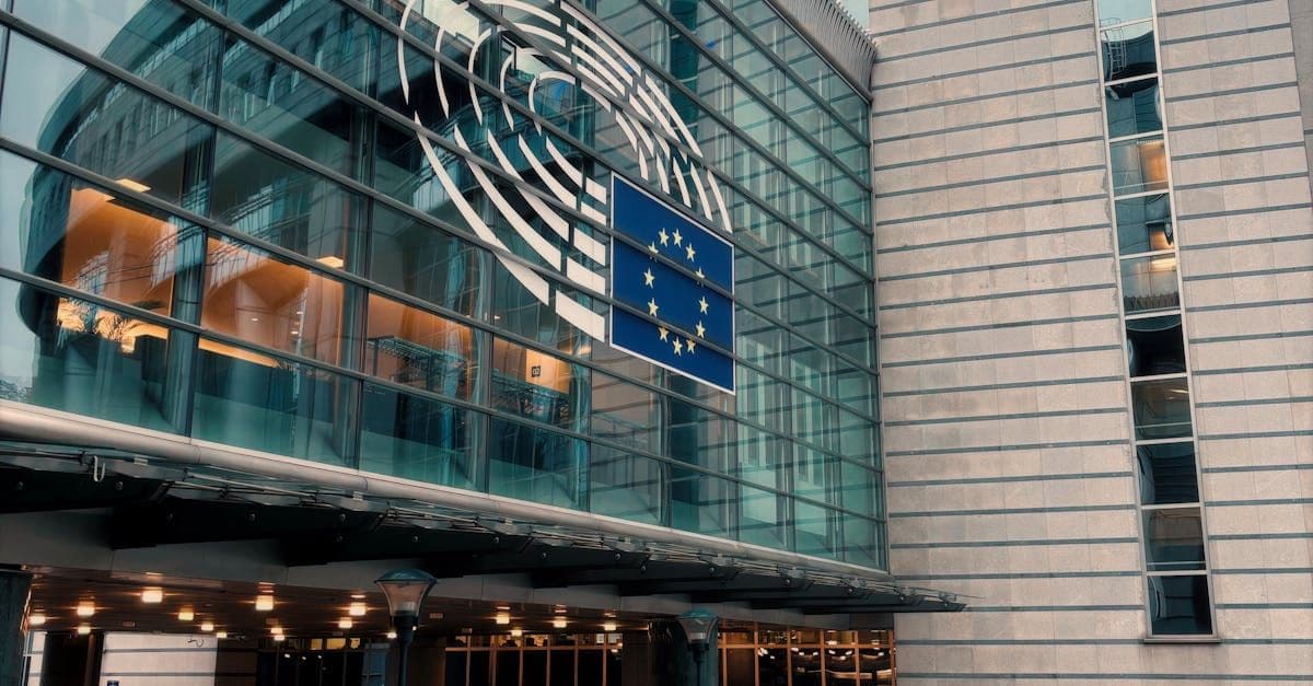 Dekarbonisierung im Gebäudesektor: Regulatorik treibt Technologieinvestitionen