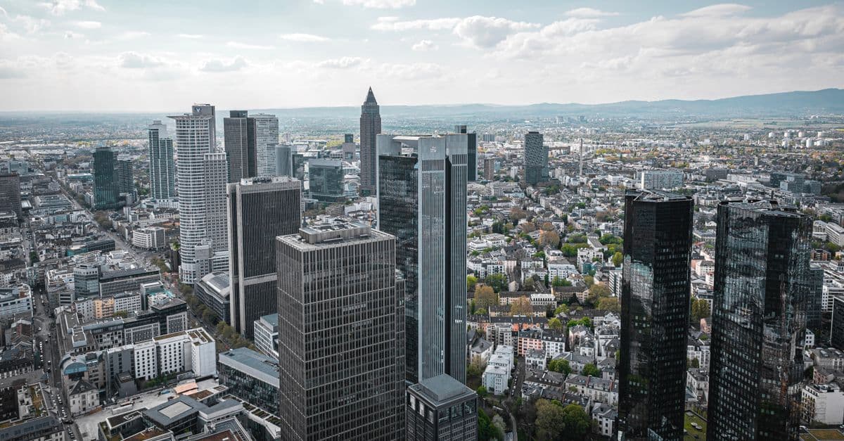 Frankfurt wankt – wer kauft noch?