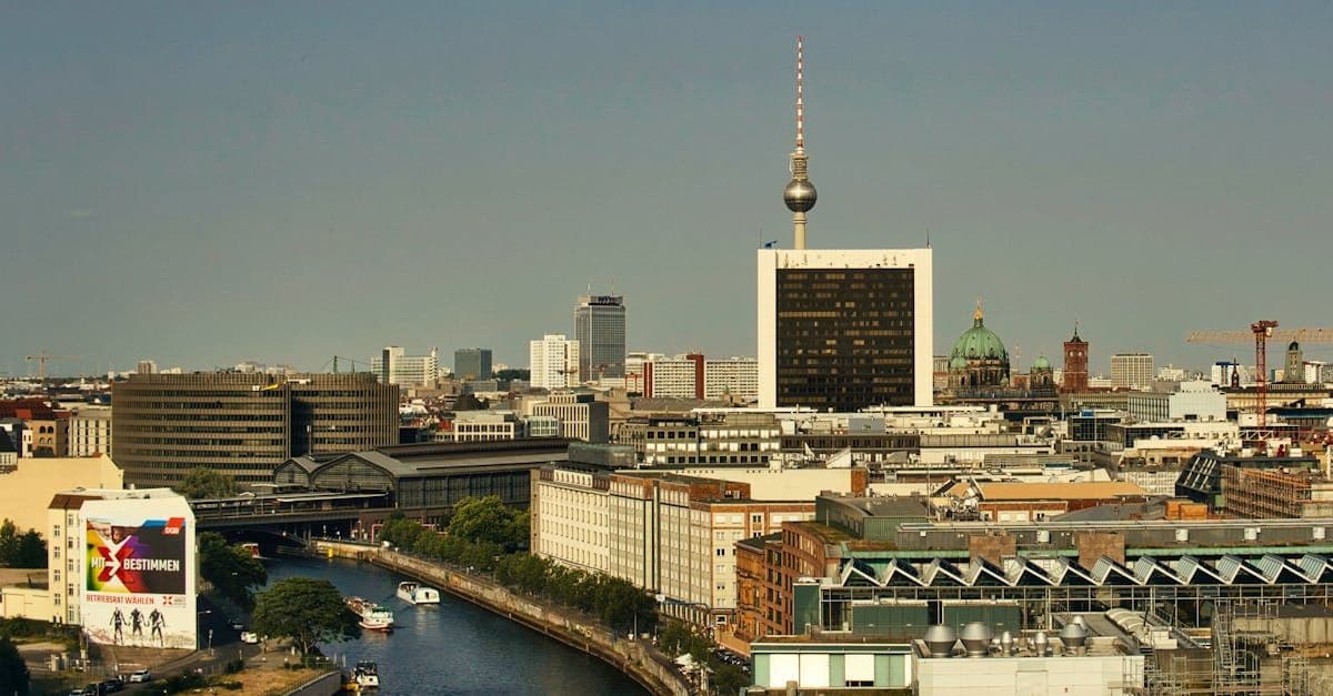 KI revolutioniert Materialforschung und Immobilienprozesse