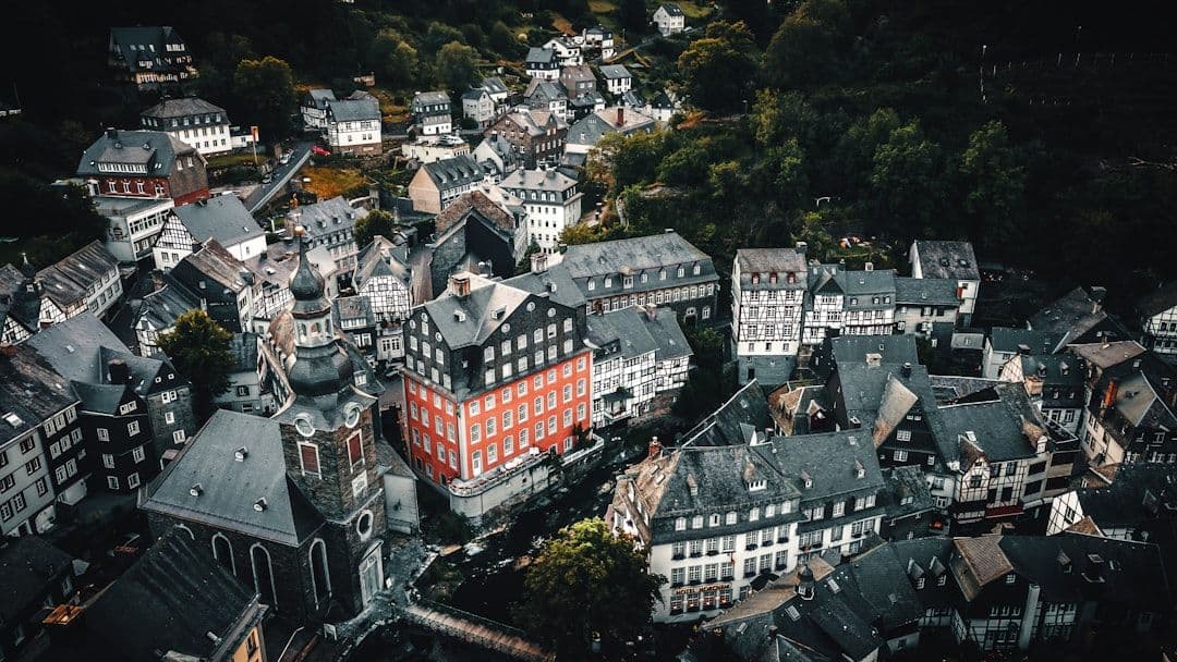 Großdeals prägen deutschen Immobilieninvestmentmarkt 2024